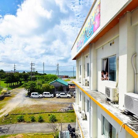 Hotel Henza Uruma Luaran gambar